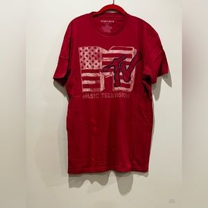 MTV (music television) tee shirt